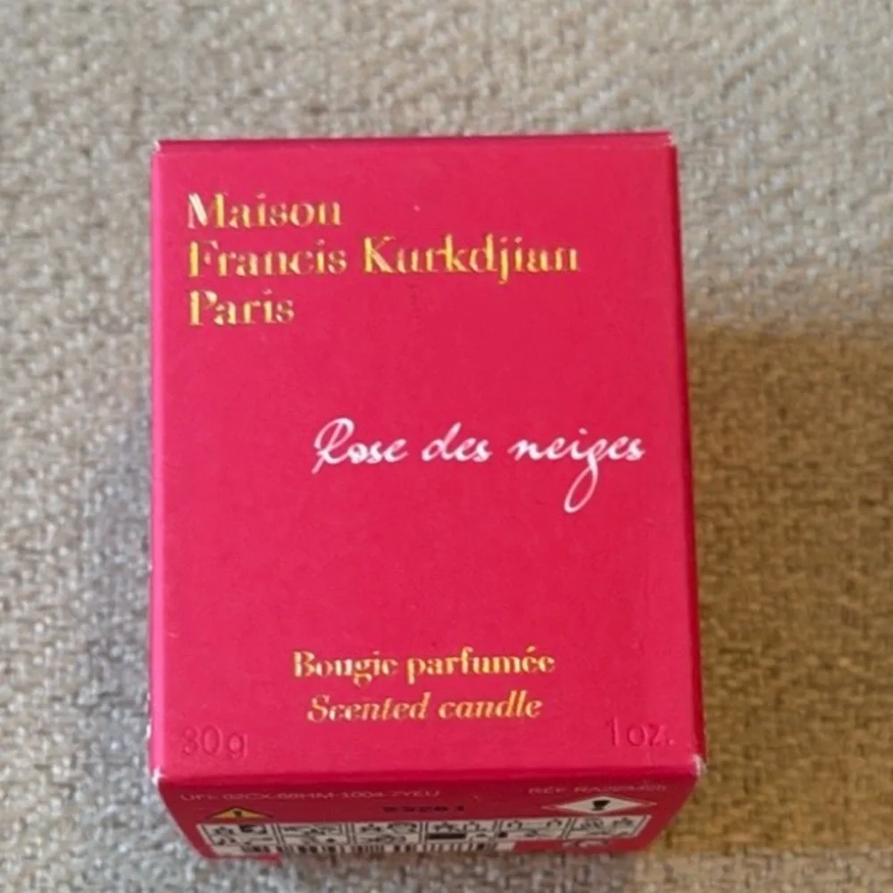 MFK Rose des Neiges Scented  Mini Candle